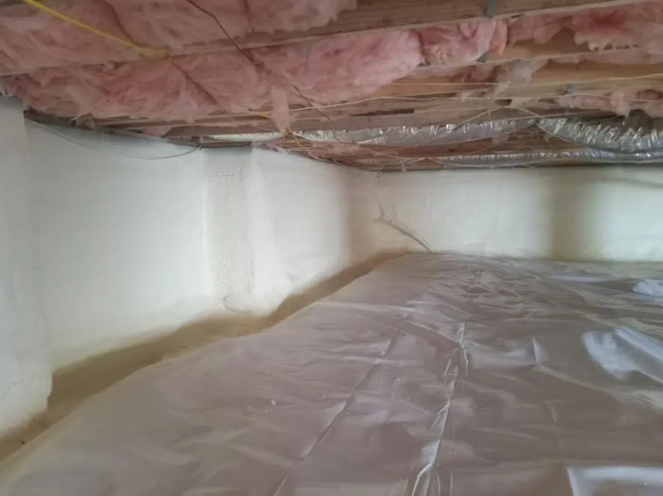 Crawl space encapsulation with closed-cell spray foam for Roof Maintenance in Esopus